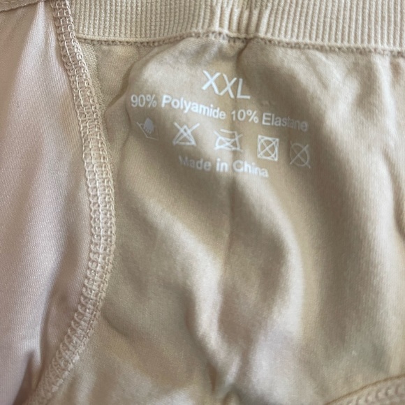 Padded NEW  butt Peach Shapewear Briefs XXL NWOT soft , they run a size smaller - Picture 4 of 7